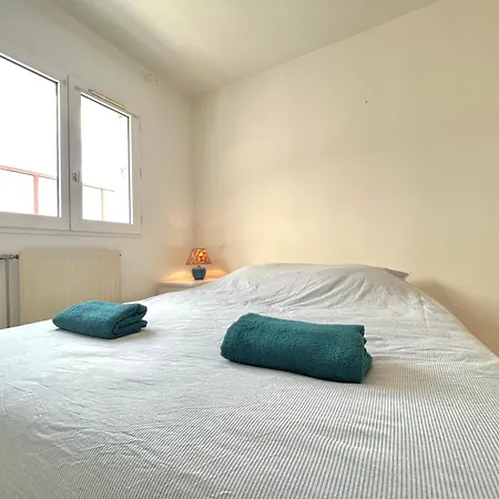 Apartment L'equinoxe, T4 Avec Parking En Centre Poitiers